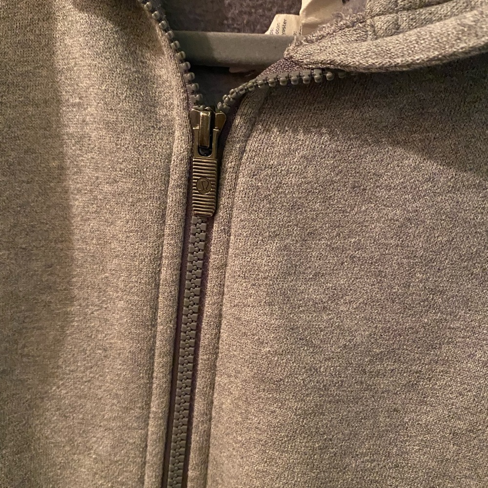 Lululemon Jacket - Picture 5 of 7